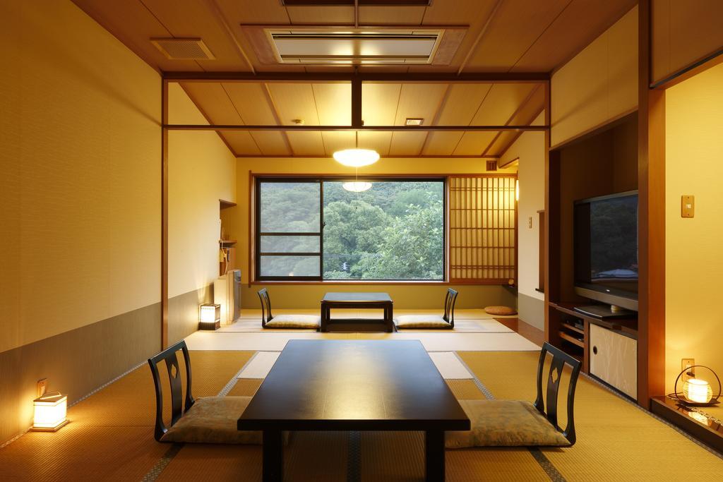 Hotel Hakone Kamon Zimmer foto